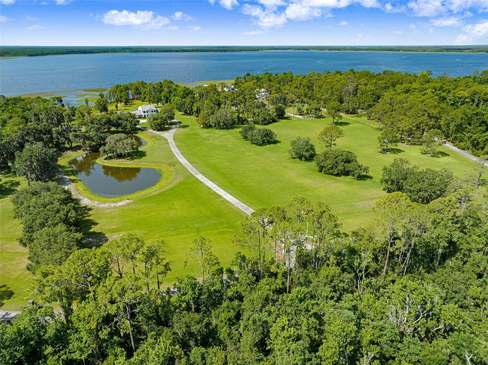 Image 6 of 84 For 5150 Gentry Oaks Place