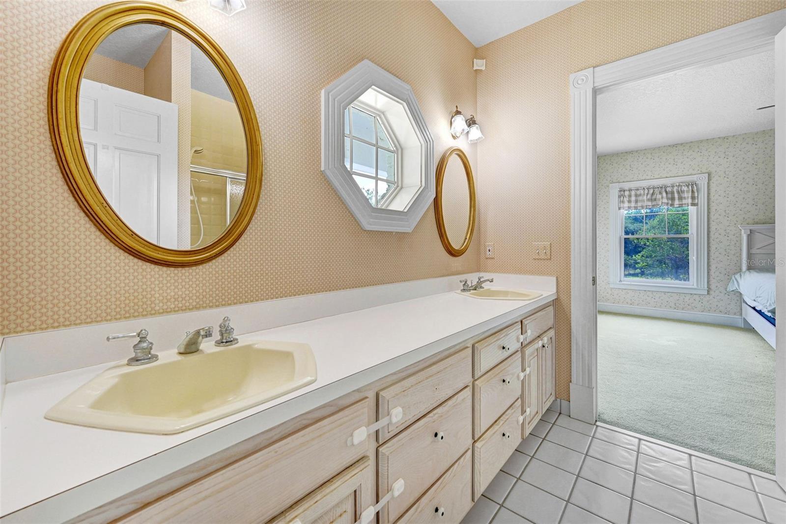 Image 70 of 84 For 5150 Gentry Oaks Place