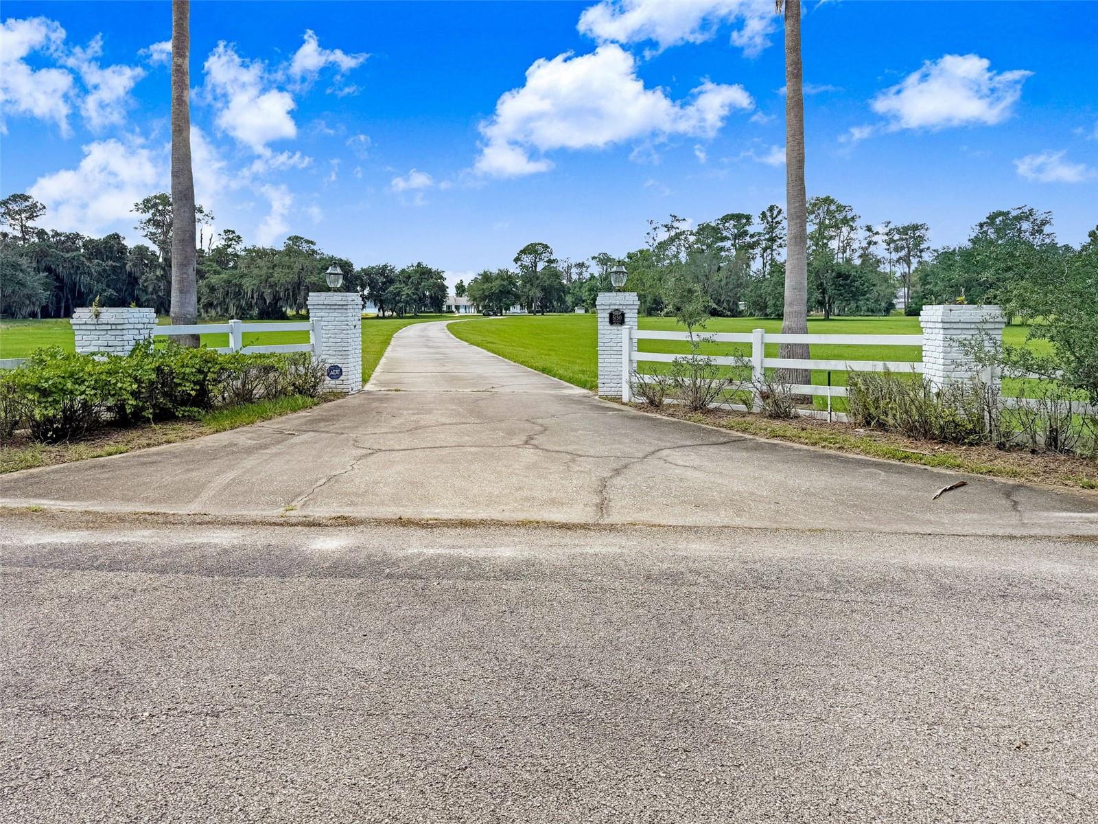 Image 82 of 84 For 5150 Gentry Oaks Place