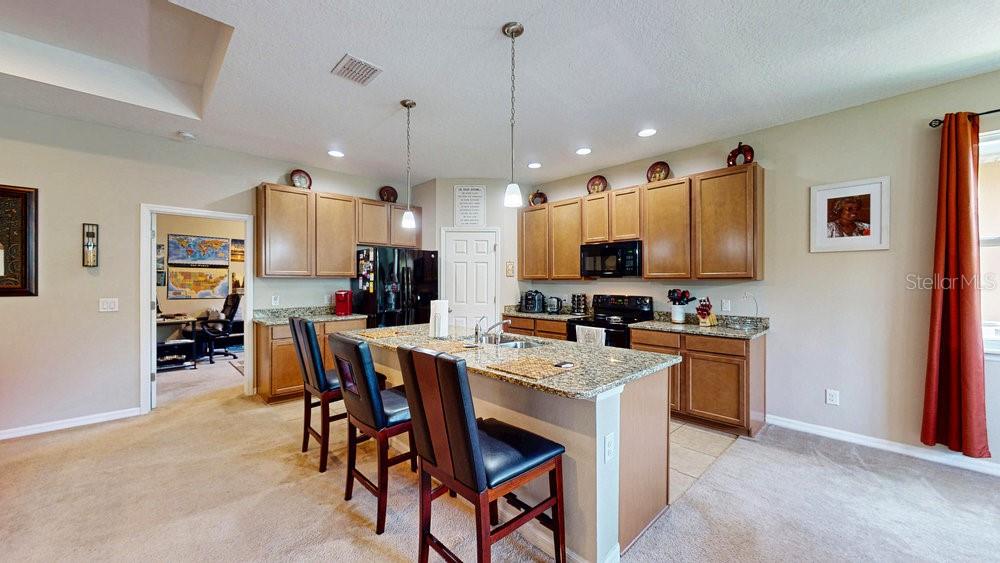 Image 24 of 60 For 1723 Brassie Court