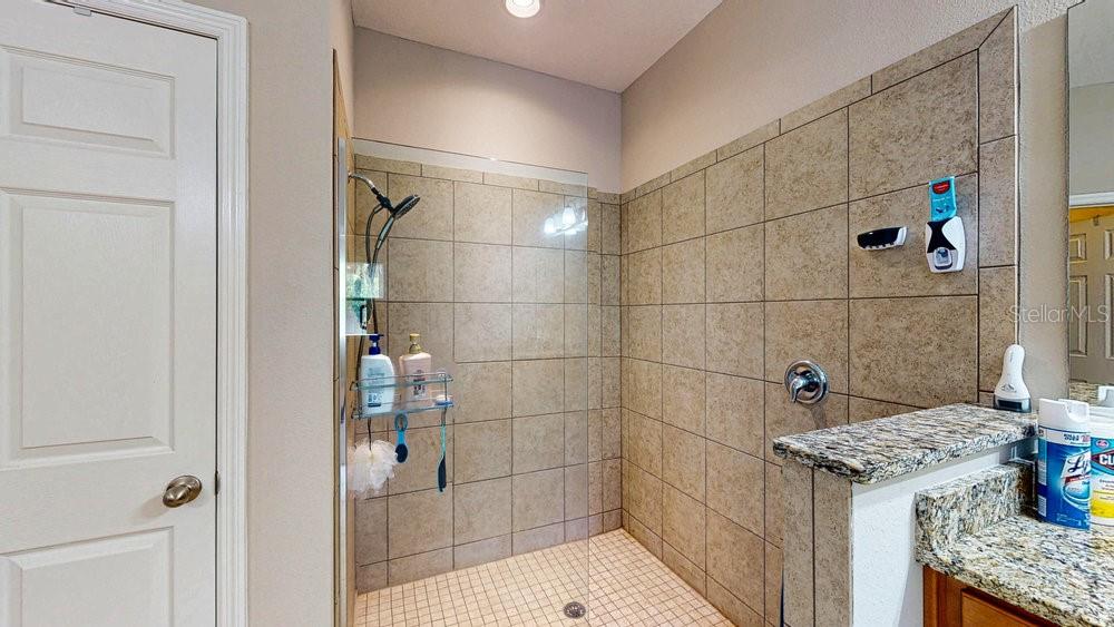 Image 33 of 60 For 1723 Brassie Court