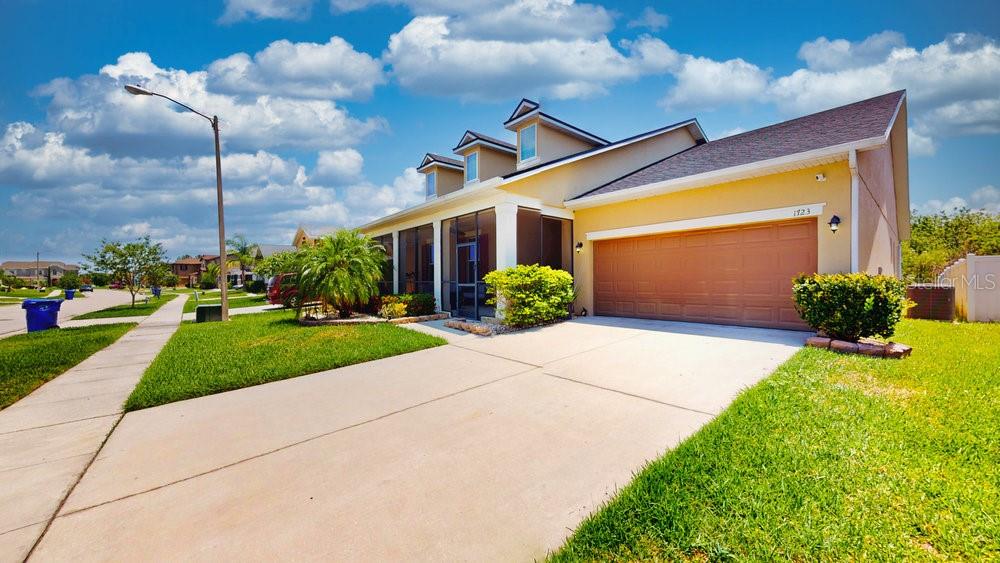Image 6 of 60 For 1723 Brassie Court