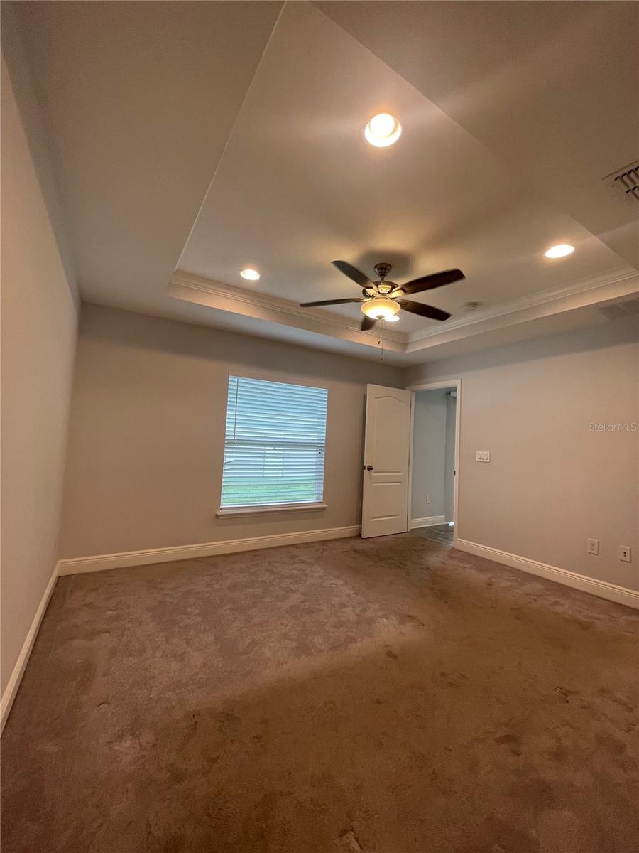 Image 18 of 27 For 1090 Pierce Avenue
