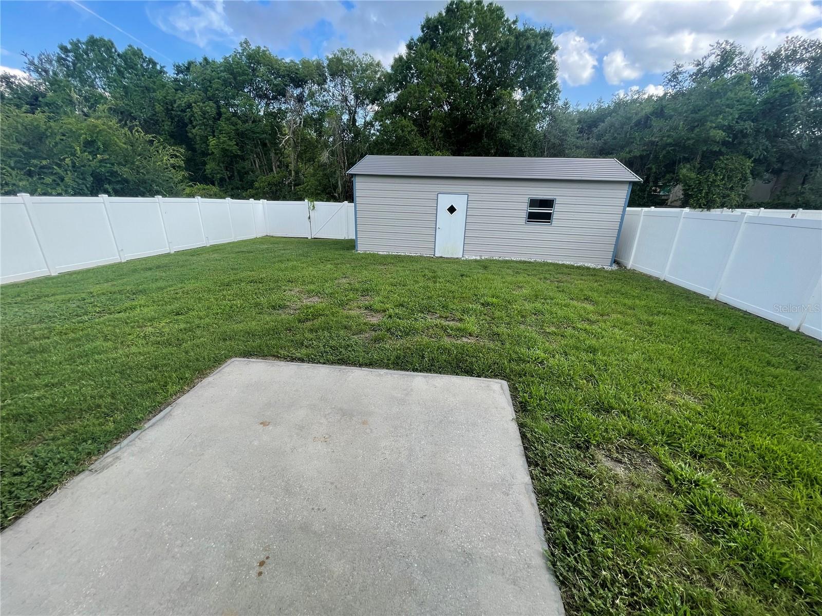 Image 3 of 27 For 1090 Pierce Avenue