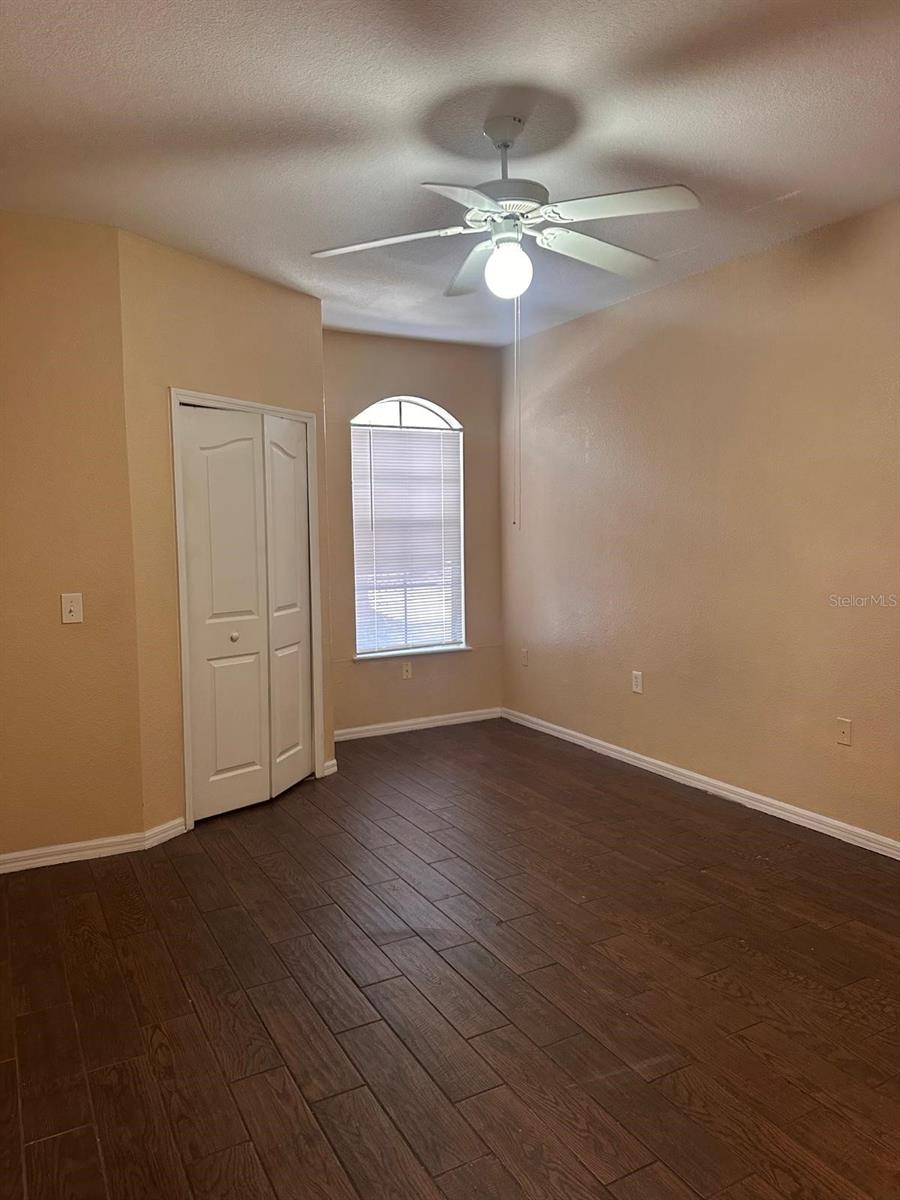 Image 16 of 25 For 6159 Metrowest Boulevard 107