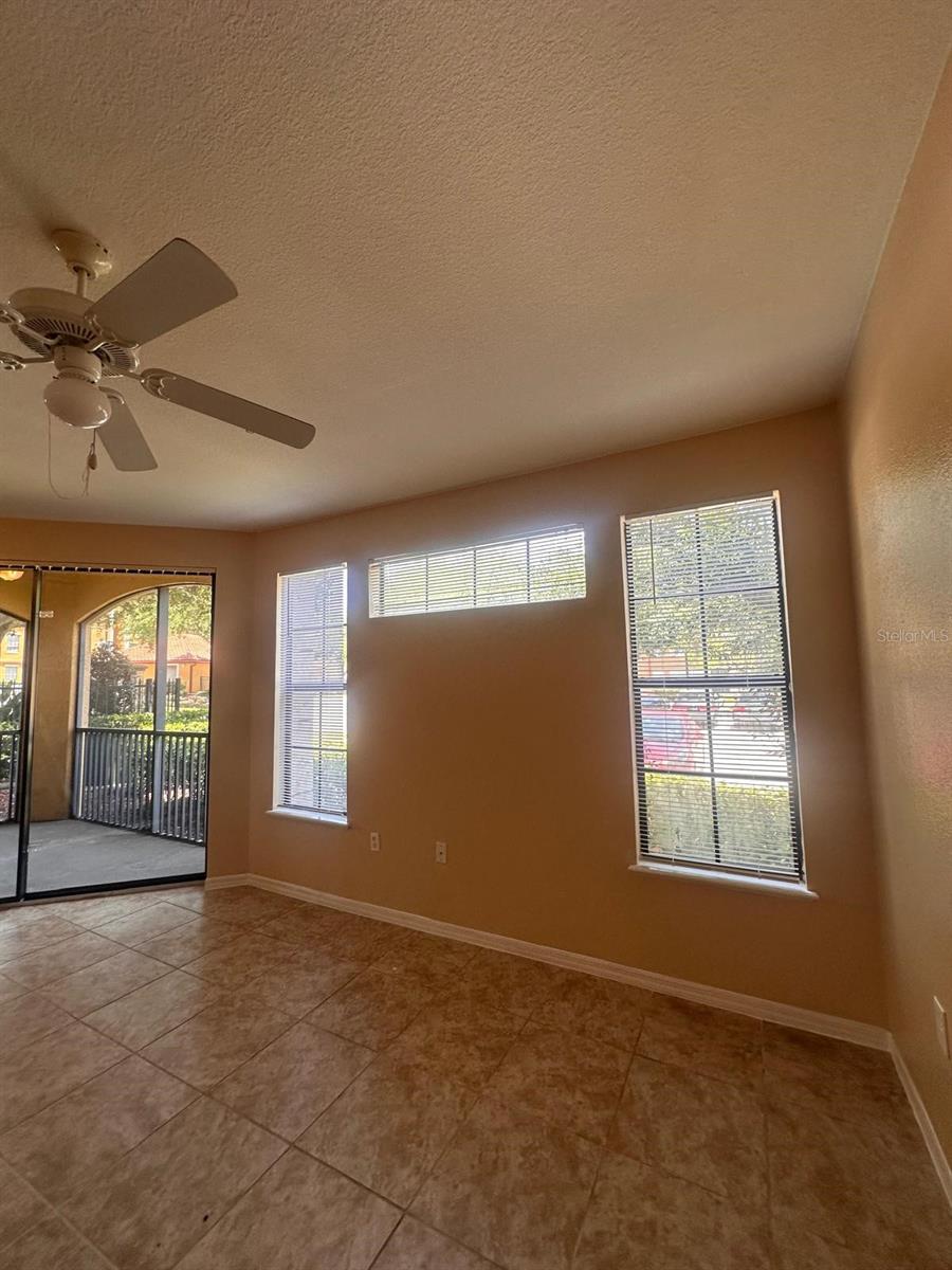 Image 22 of 25 For 6159 Metrowest Boulevard 107