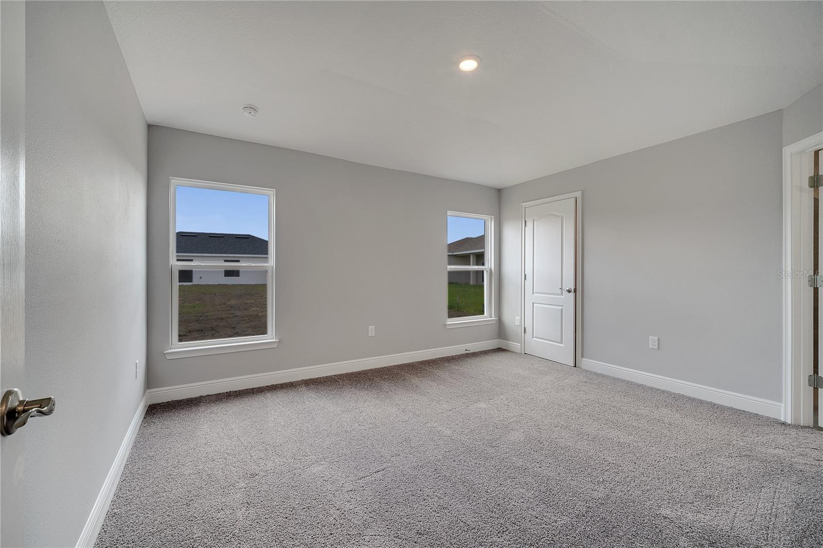 Image 35 of 41 For 1106 Chesterfield Court