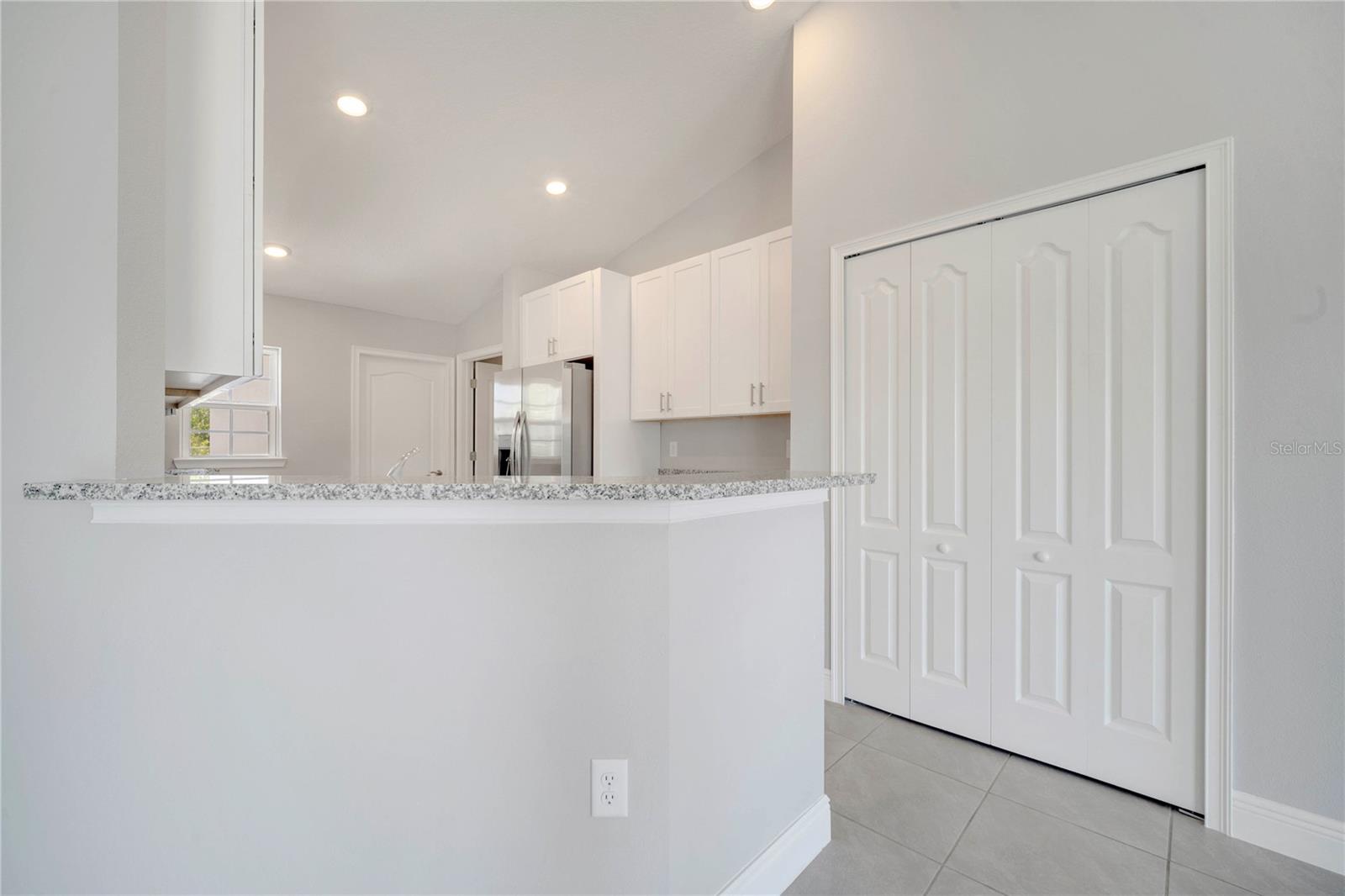 Image 10 of 34 For 1120 Chesterfield Court