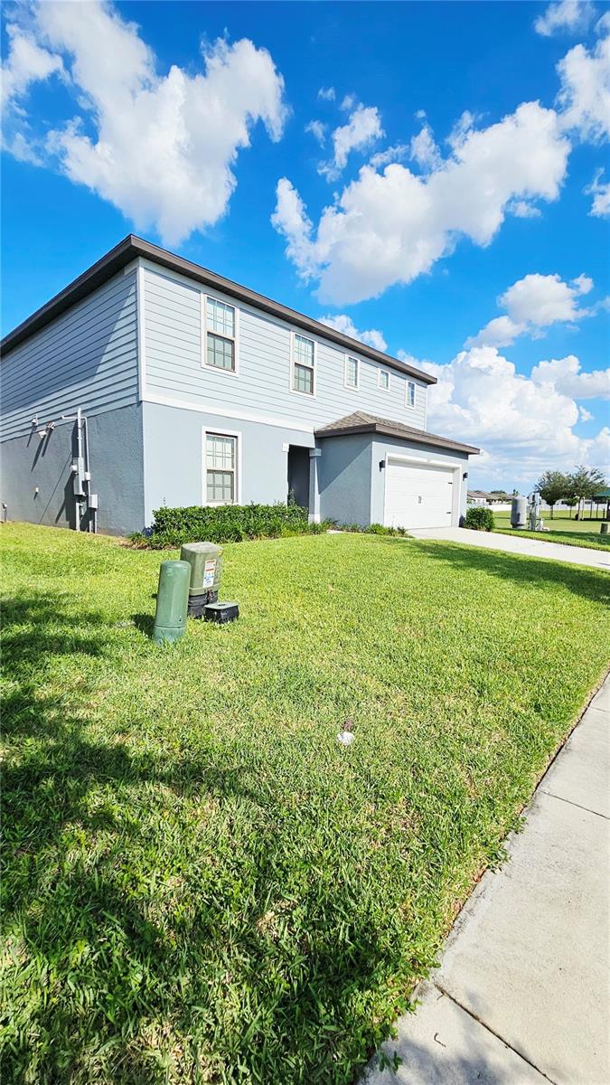 Image 3 of 29 For 607 Citrus Isle Boulevard