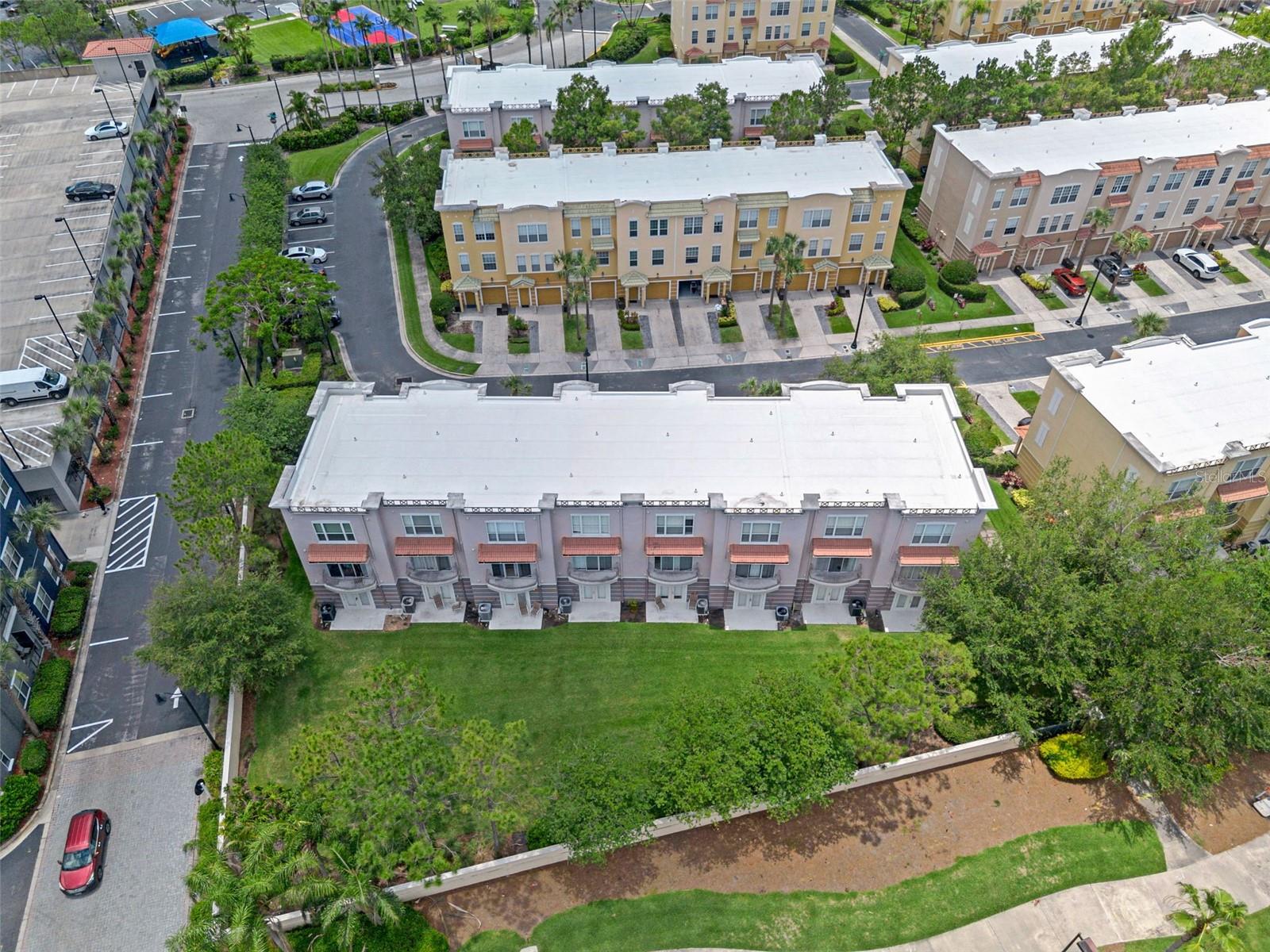 Image 30 of 43 For 5038 Tideview Circle 21