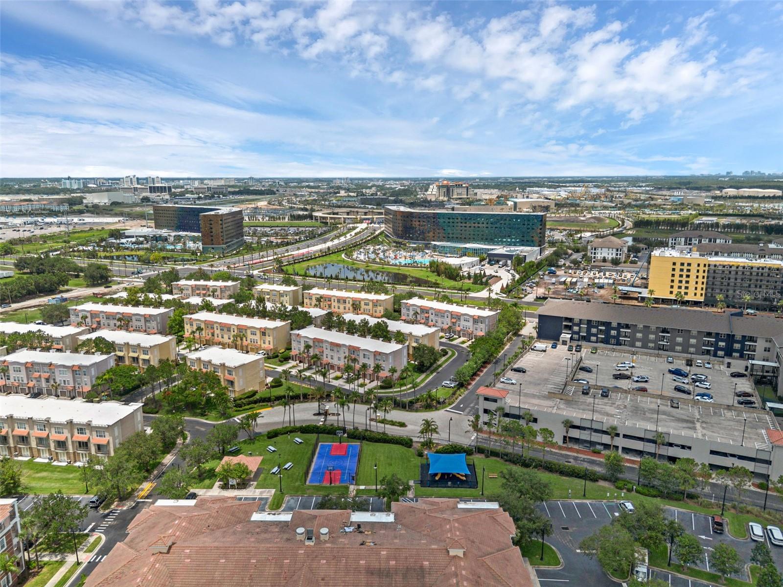 Image 33 of 43 For 5038 Tideview Circle 21