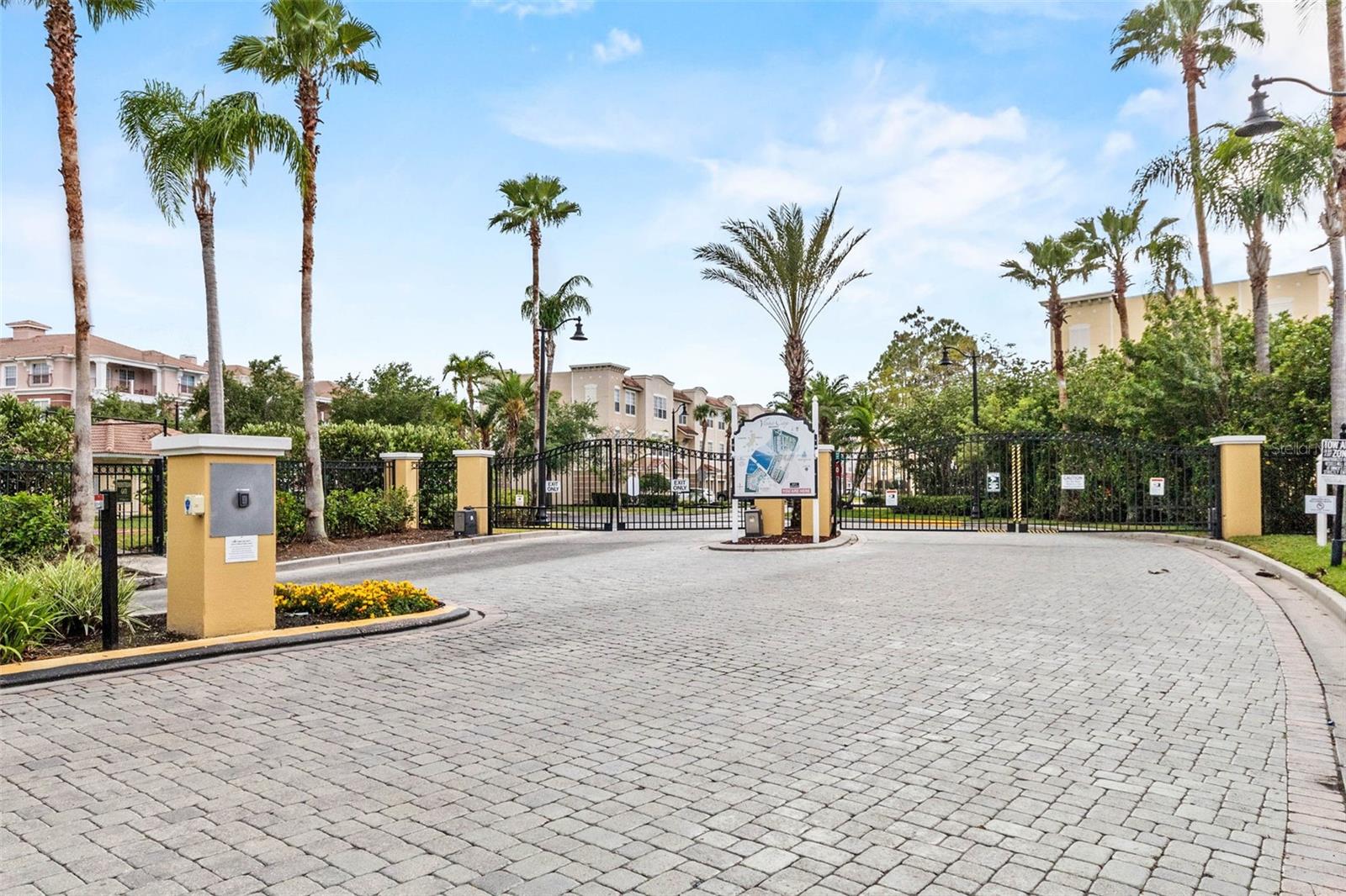 Image 40 of 43 For 5038 Tideview Circle 21