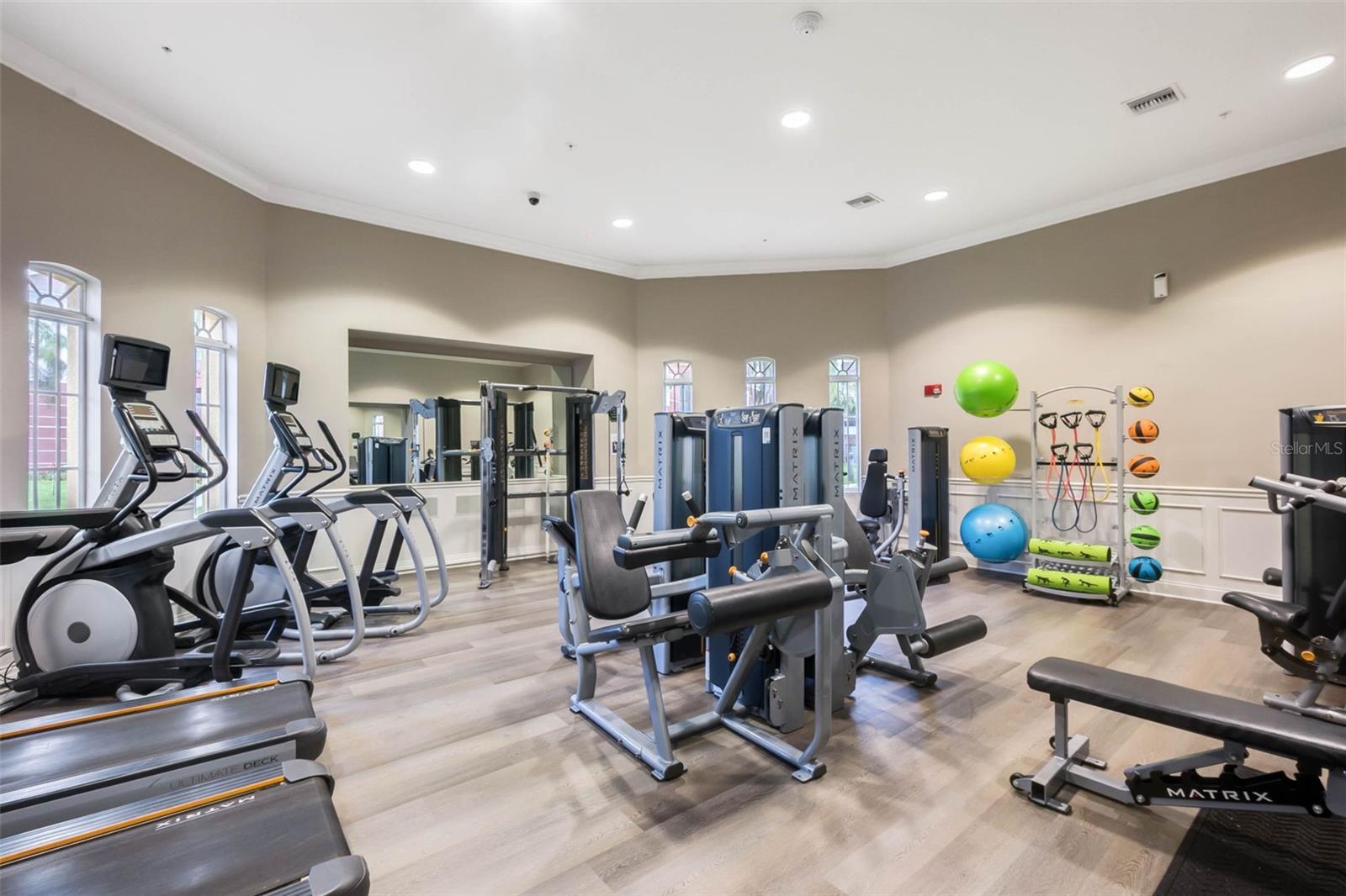 Image 43 of 43 For 5038 Tideview Circle 21