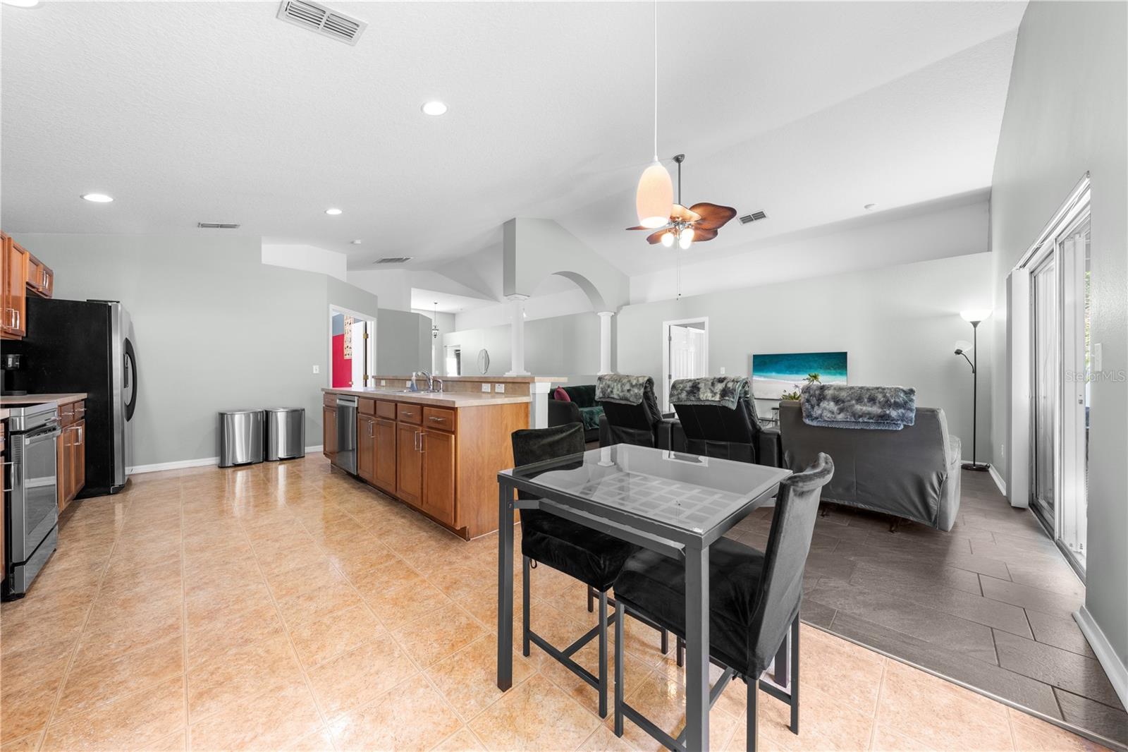 Image 15 of 55 For 4726 Ashurst Street