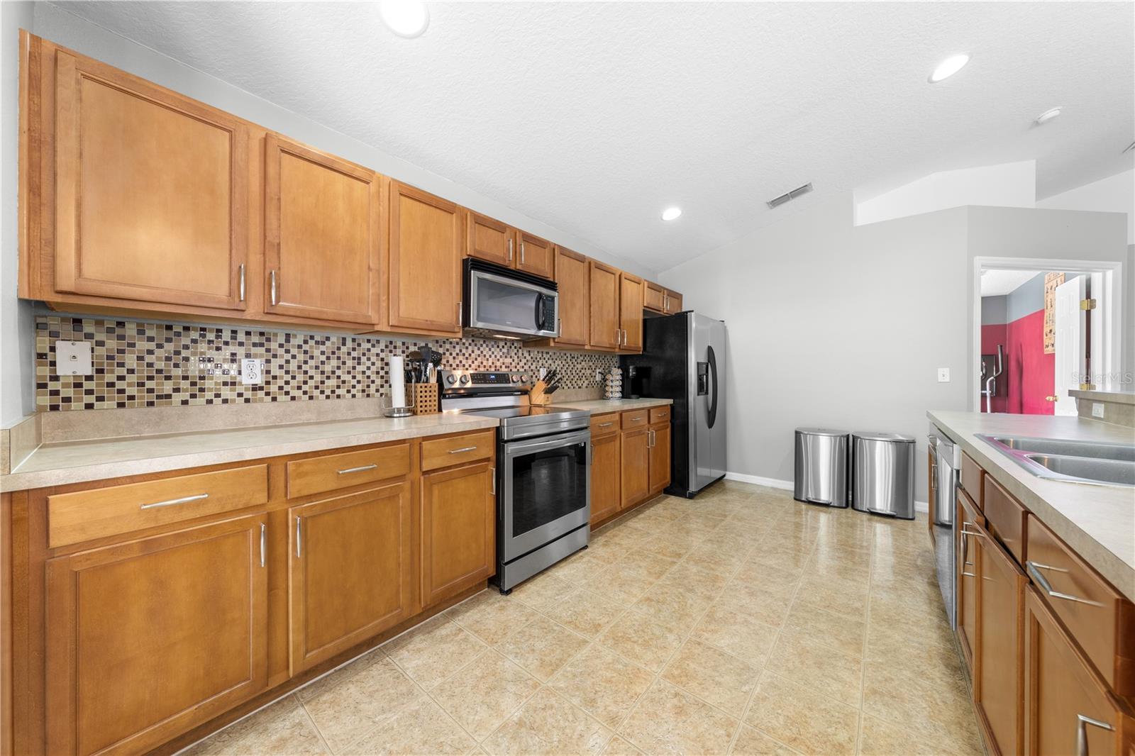 Image 9 of 55 For 4726 Ashurst Street