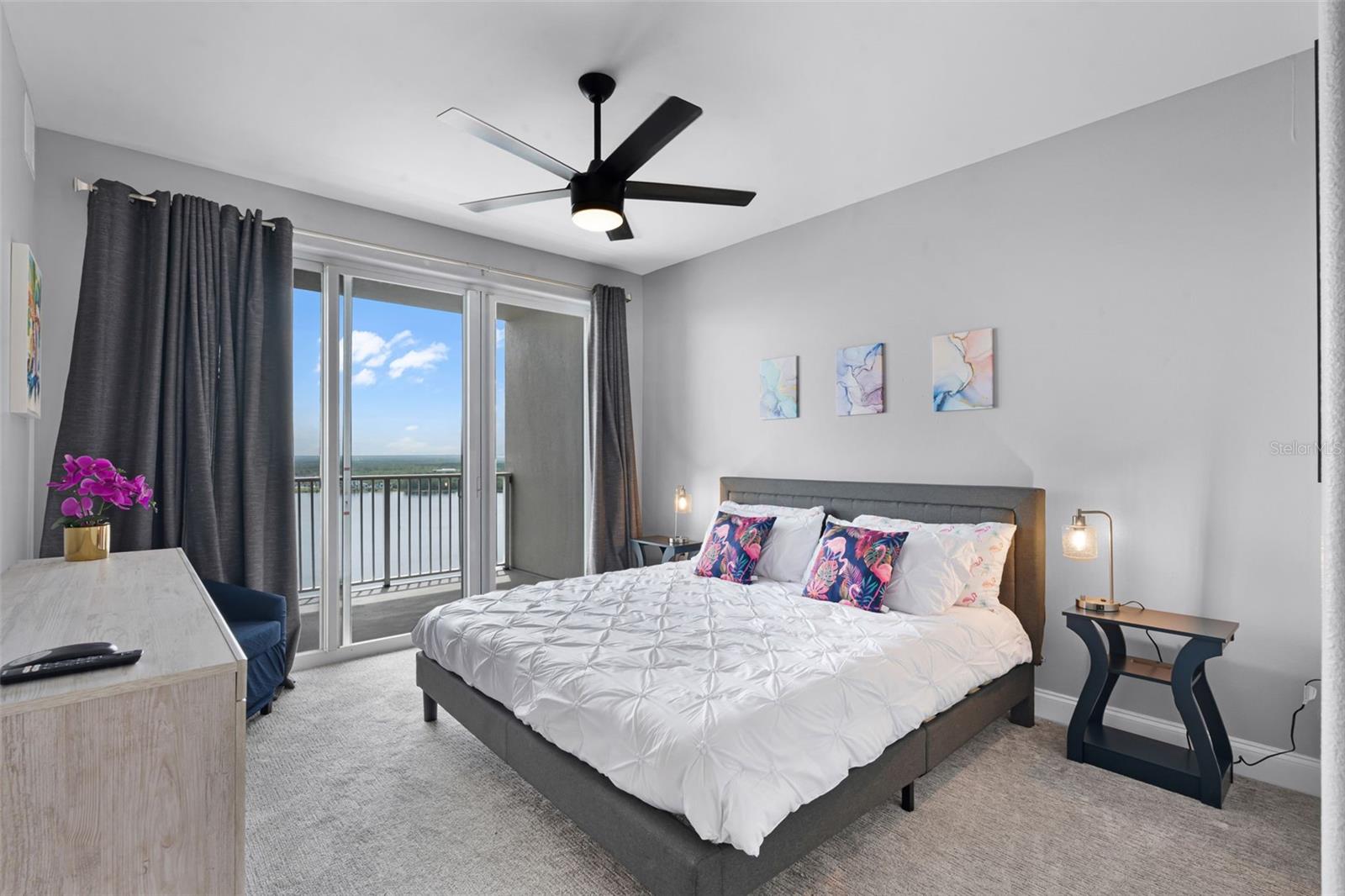 Image 15 of 61 For 13427 Blue Heron Beach Drive 1703