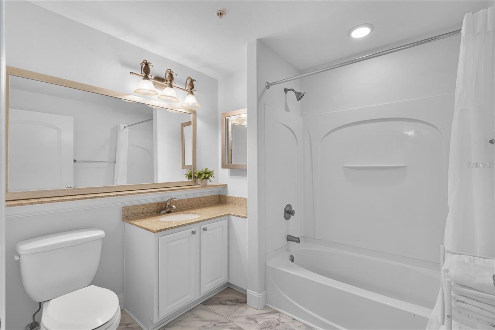 Image 22 of 61 For 13427 Blue Heron Beach Drive 1703