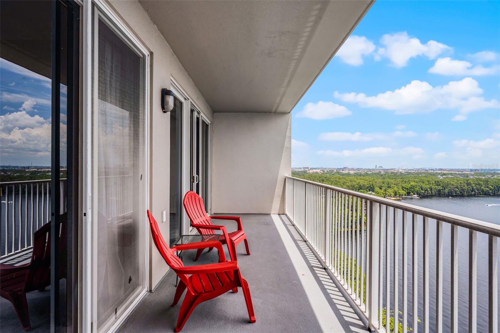 Image 27 of 61 For 13427 Blue Heron Beach Drive 1703