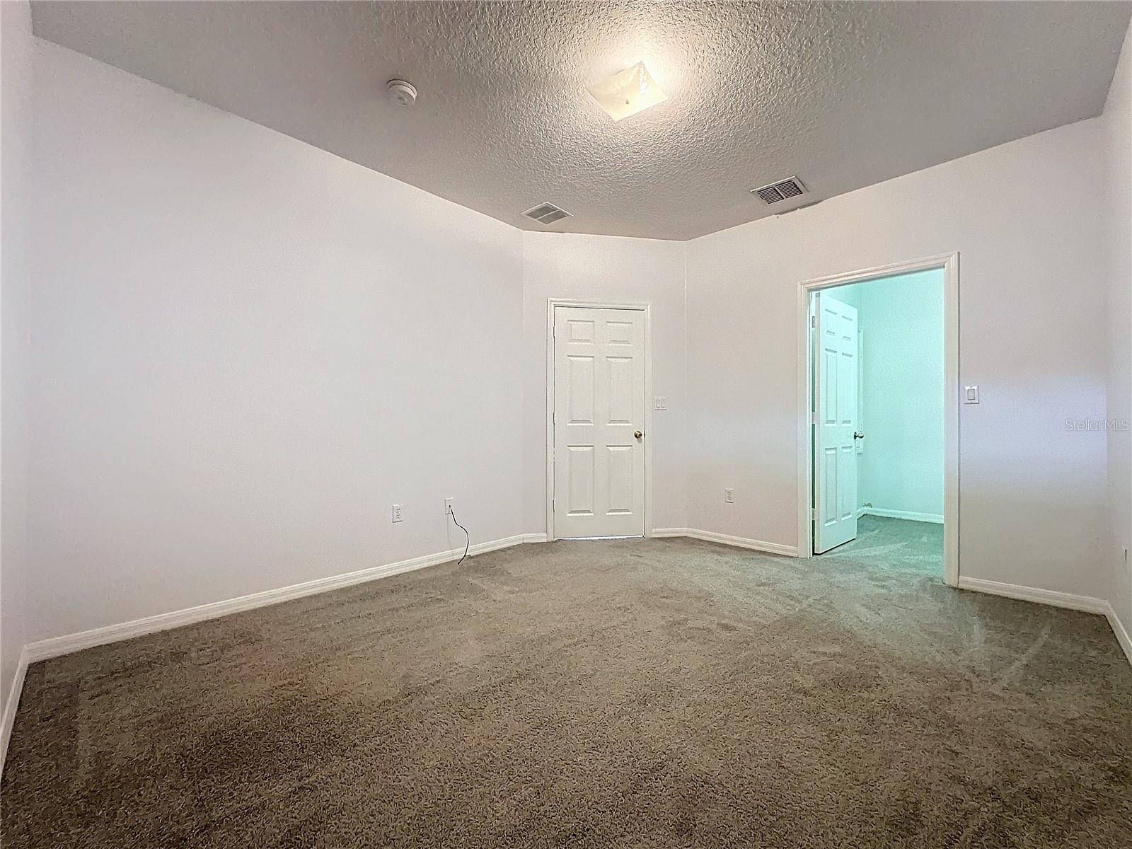 Image 16 of 48 For 4328 Paradise Cove Court