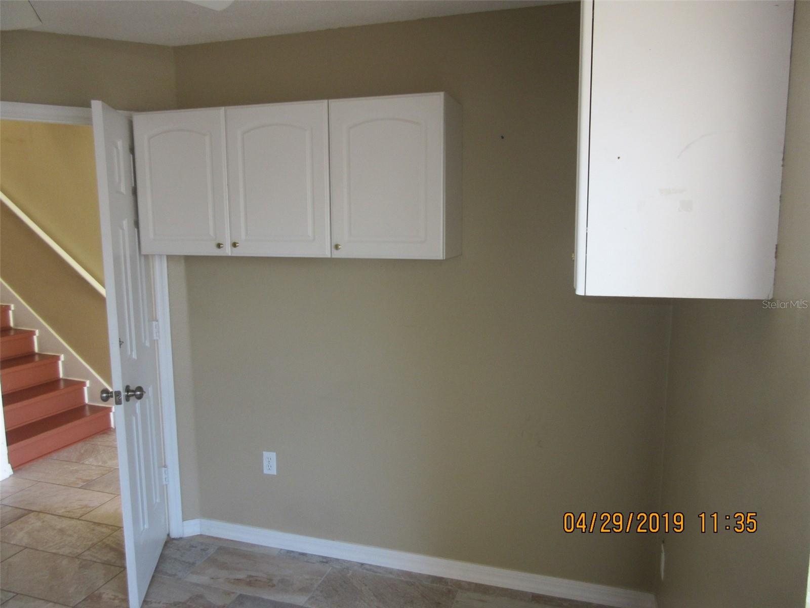 Image 11 of 28 For 1633 Windsor Oak Court