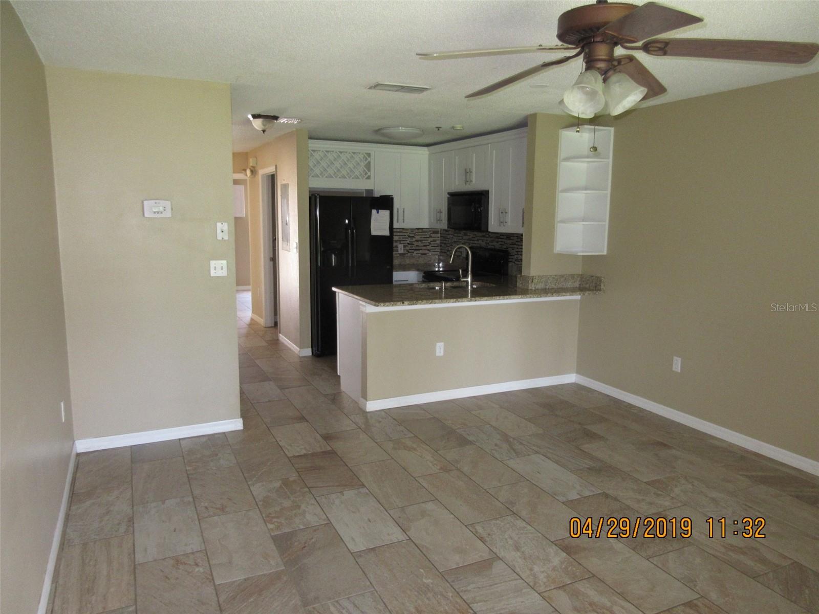 Image 3 of 28 For 1633 Windsor Oak Court