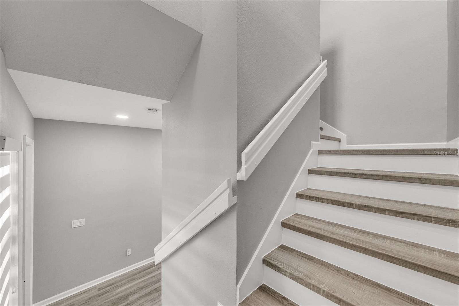 Image 15 of 38 For 1628 Portofino Meadows Boulevard