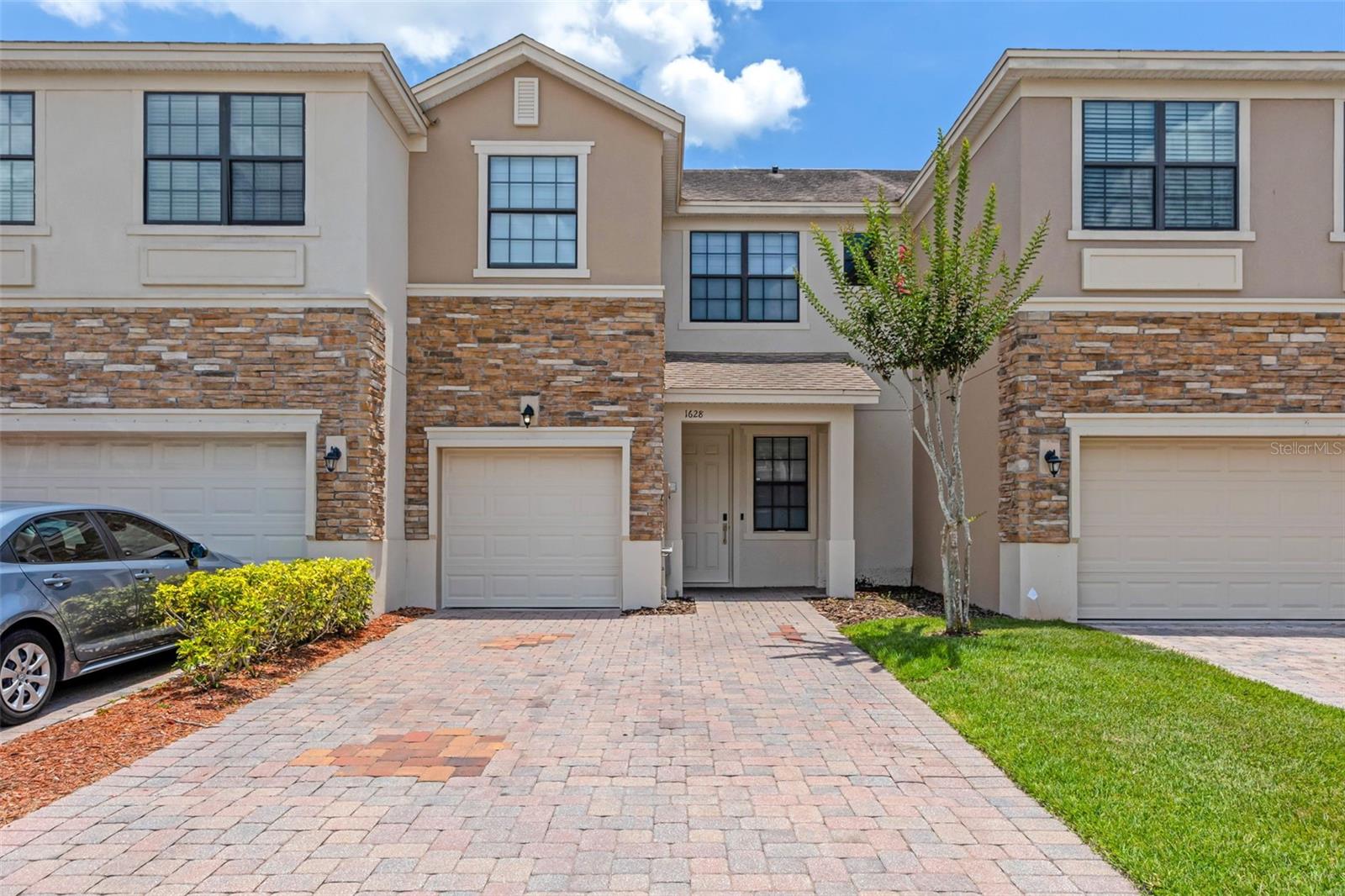 Image 3 of 38 For 1628 Portofino Meadows Boulevard