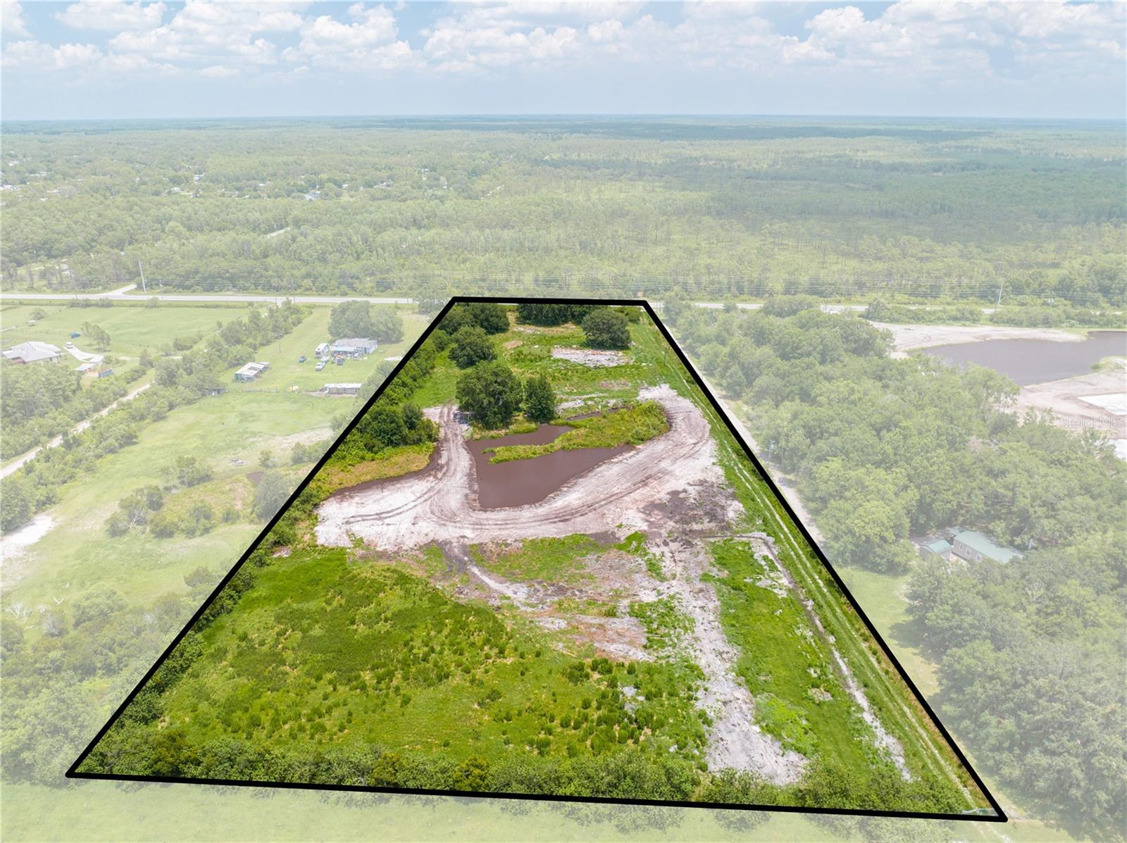Image 4 of 22 For 5420 Holopaw Rd