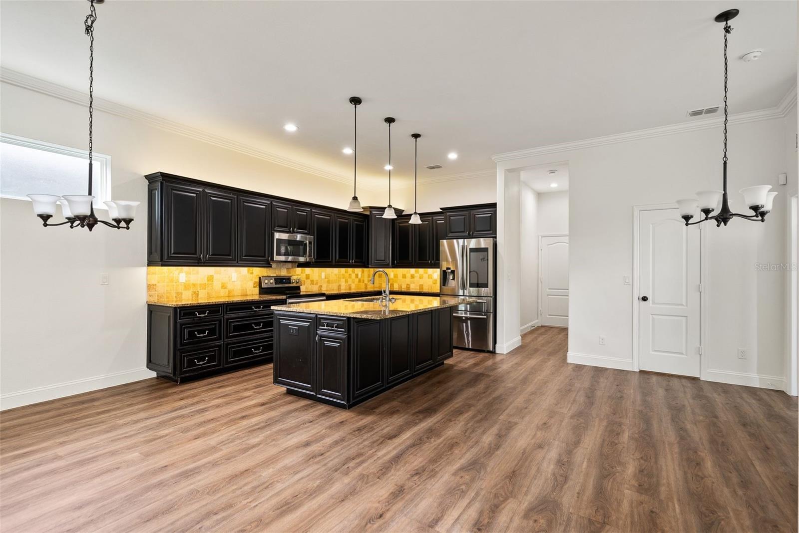 Image 10 of 35 For 6565 74th Road