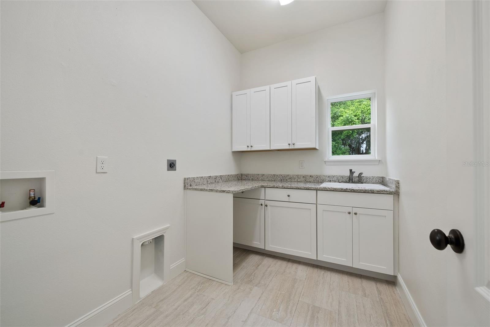Image 17 of 35 For 6565 74th Road
