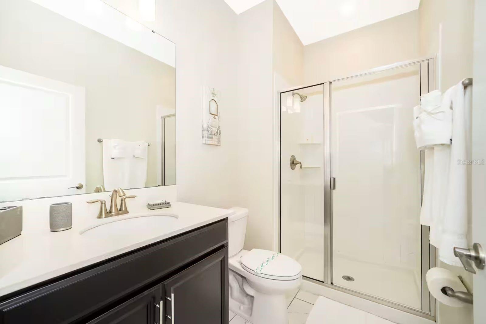 Image 16 of 42 For 4903 Windermere Avenue
