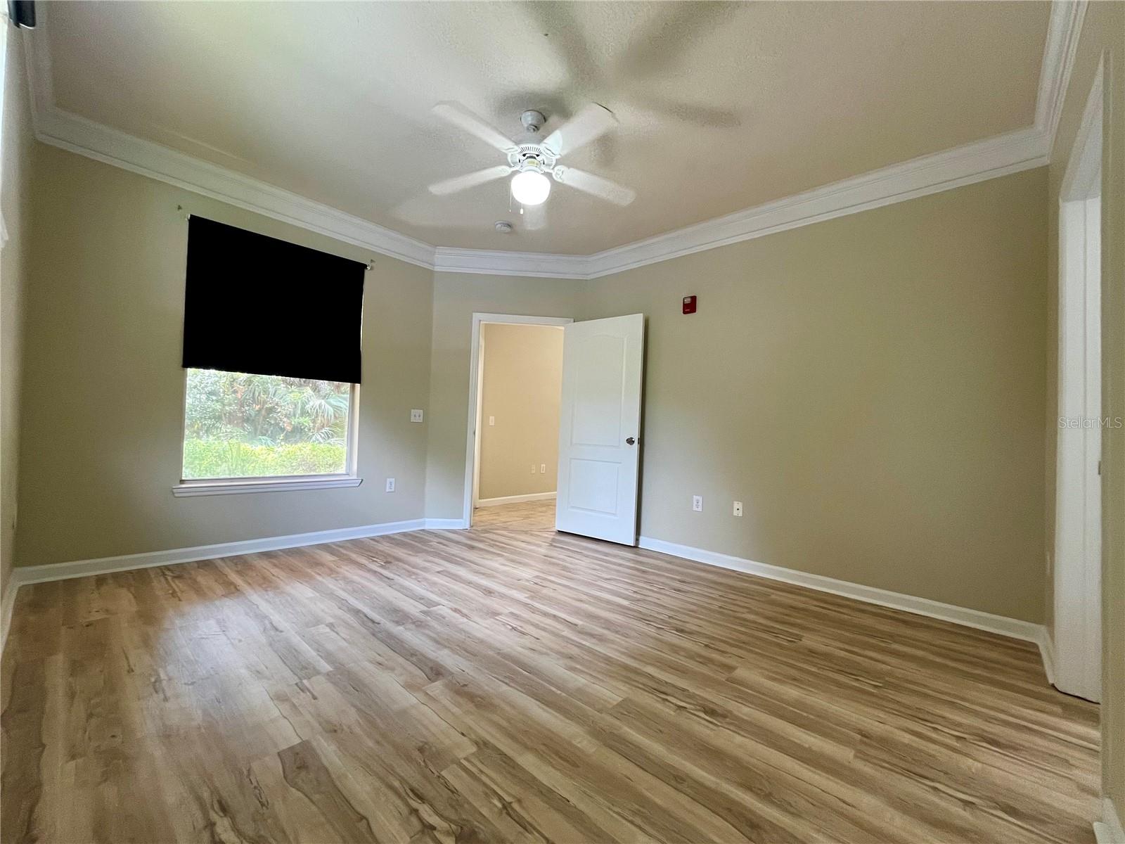 Image 10 of 17 For 8818 Villa View Circle 104