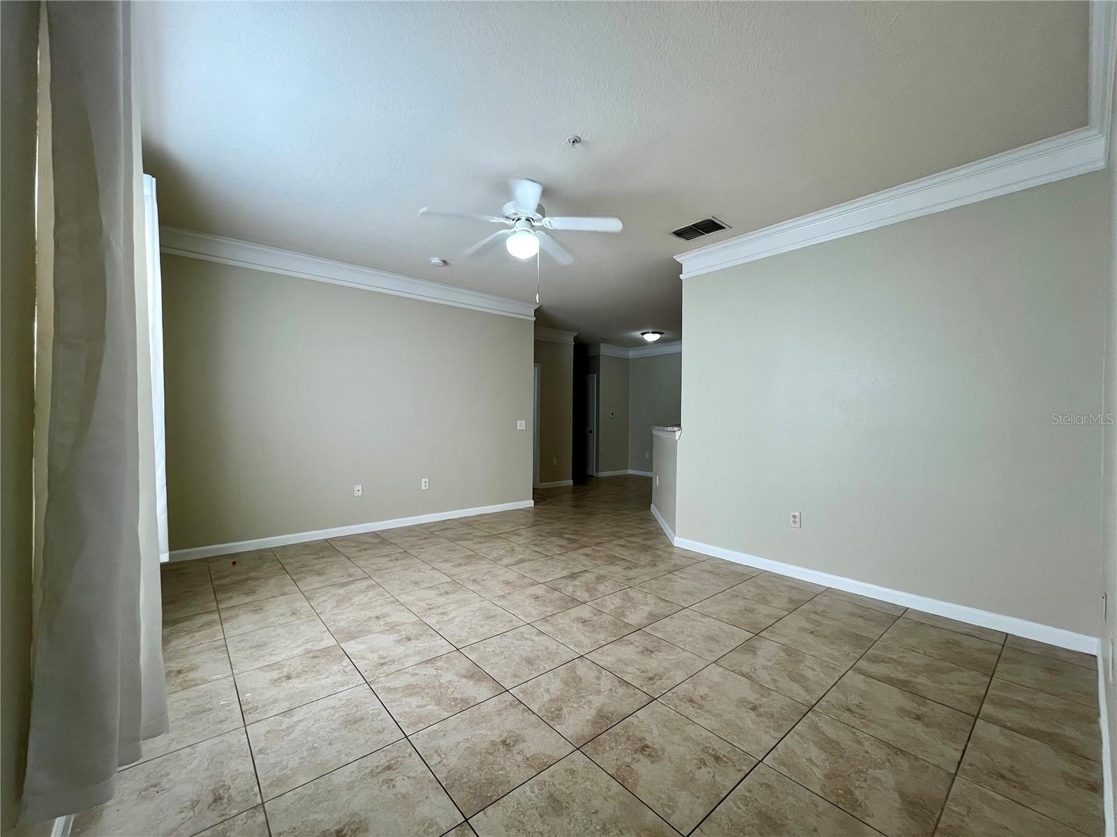 Image 5 of 17 For 8818 Villa View Circle 104