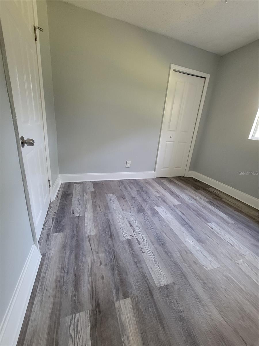 Image 19 of 45 For 4228 Lenox Boulevard