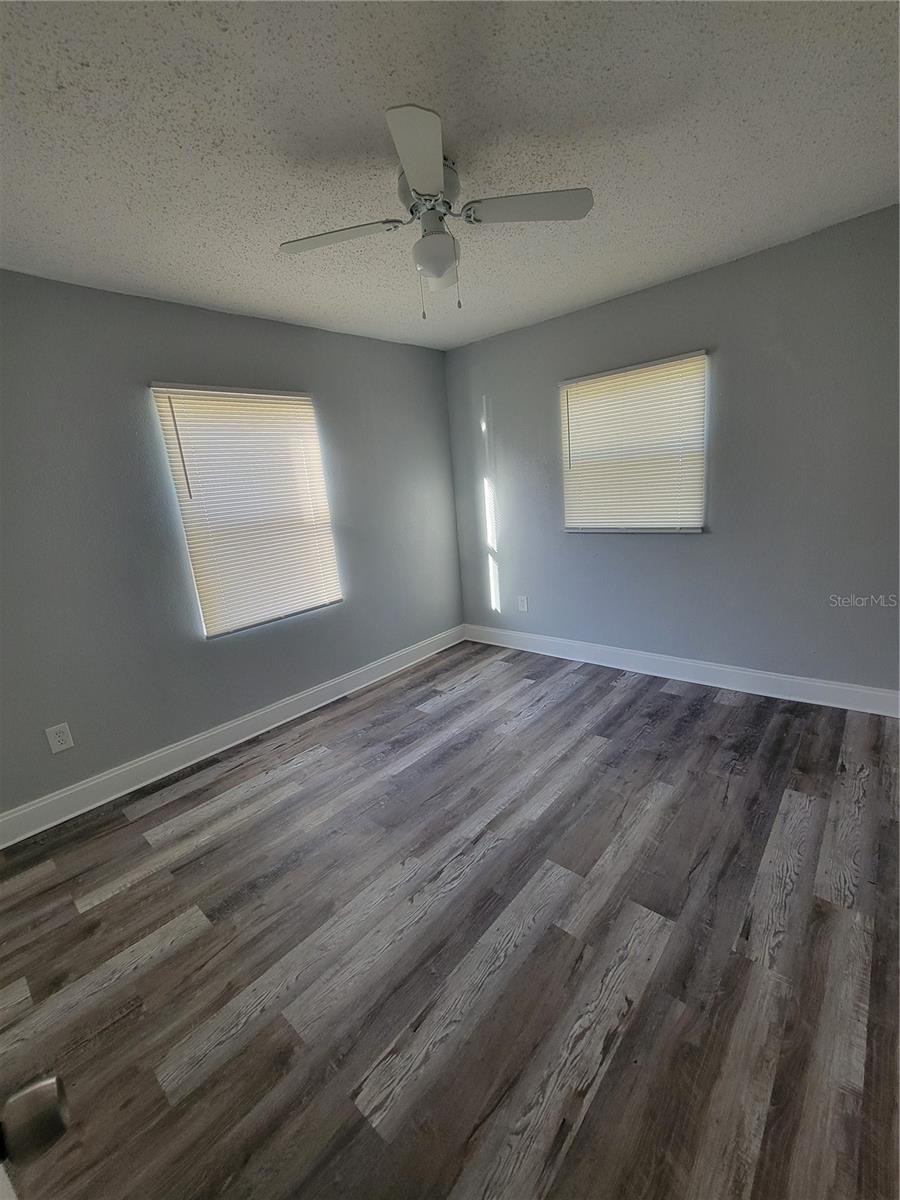 Image 33 of 45 For 4228 Lenox Boulevard