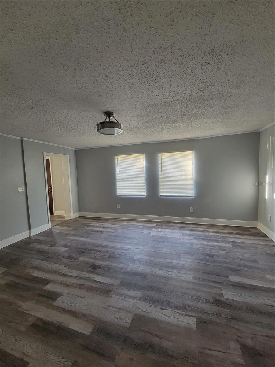 Image 37 of 45 For 4228 Lenox Boulevard