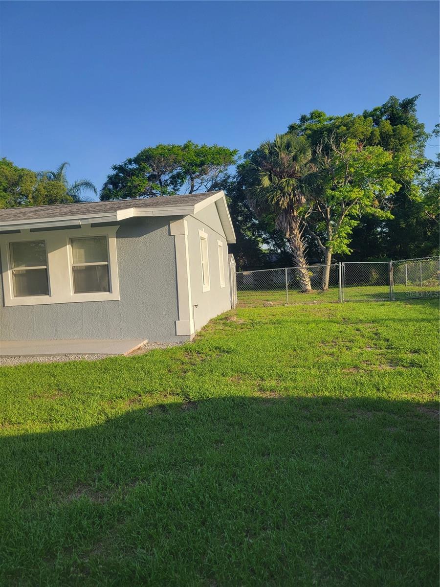 Image 42 of 45 For 4228 Lenox Boulevard