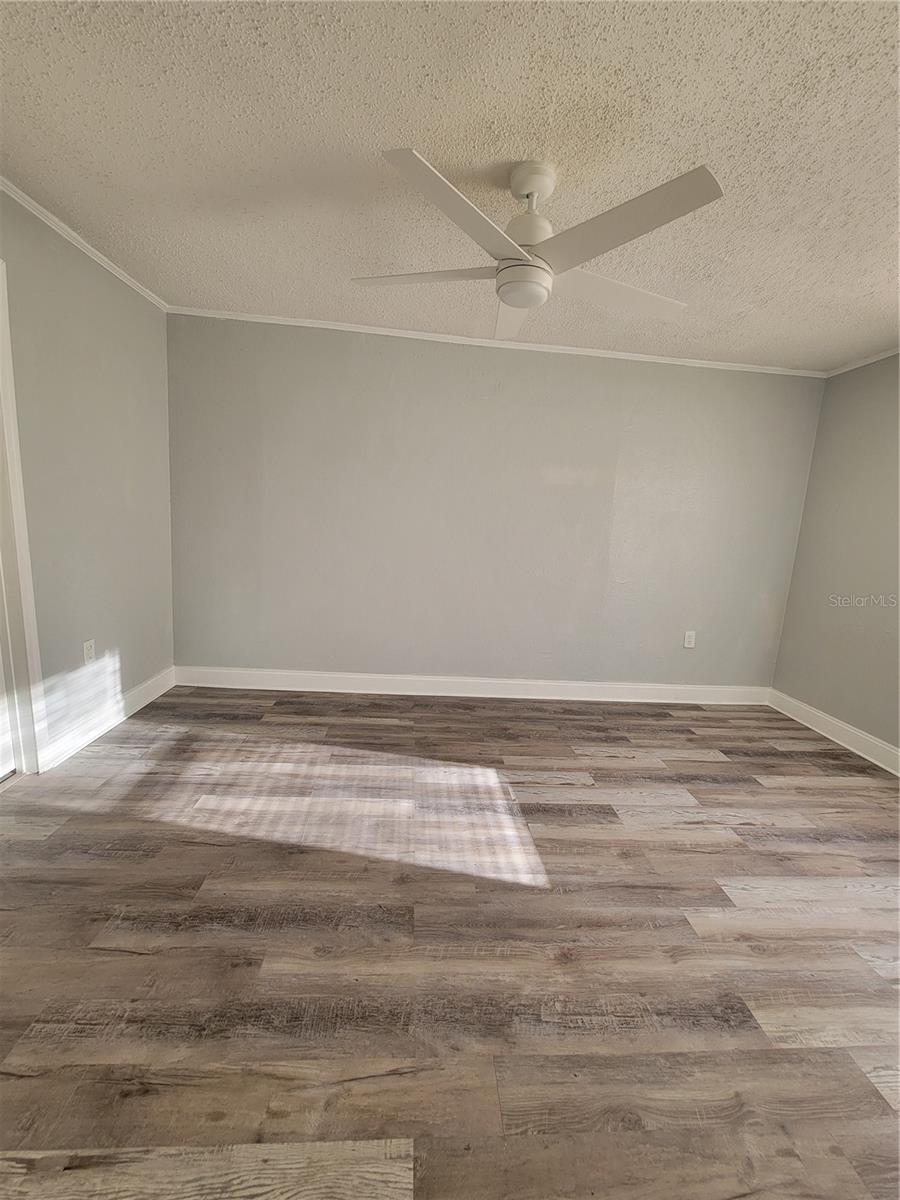 Image 8 of 45 For 4228 Lenox Boulevard