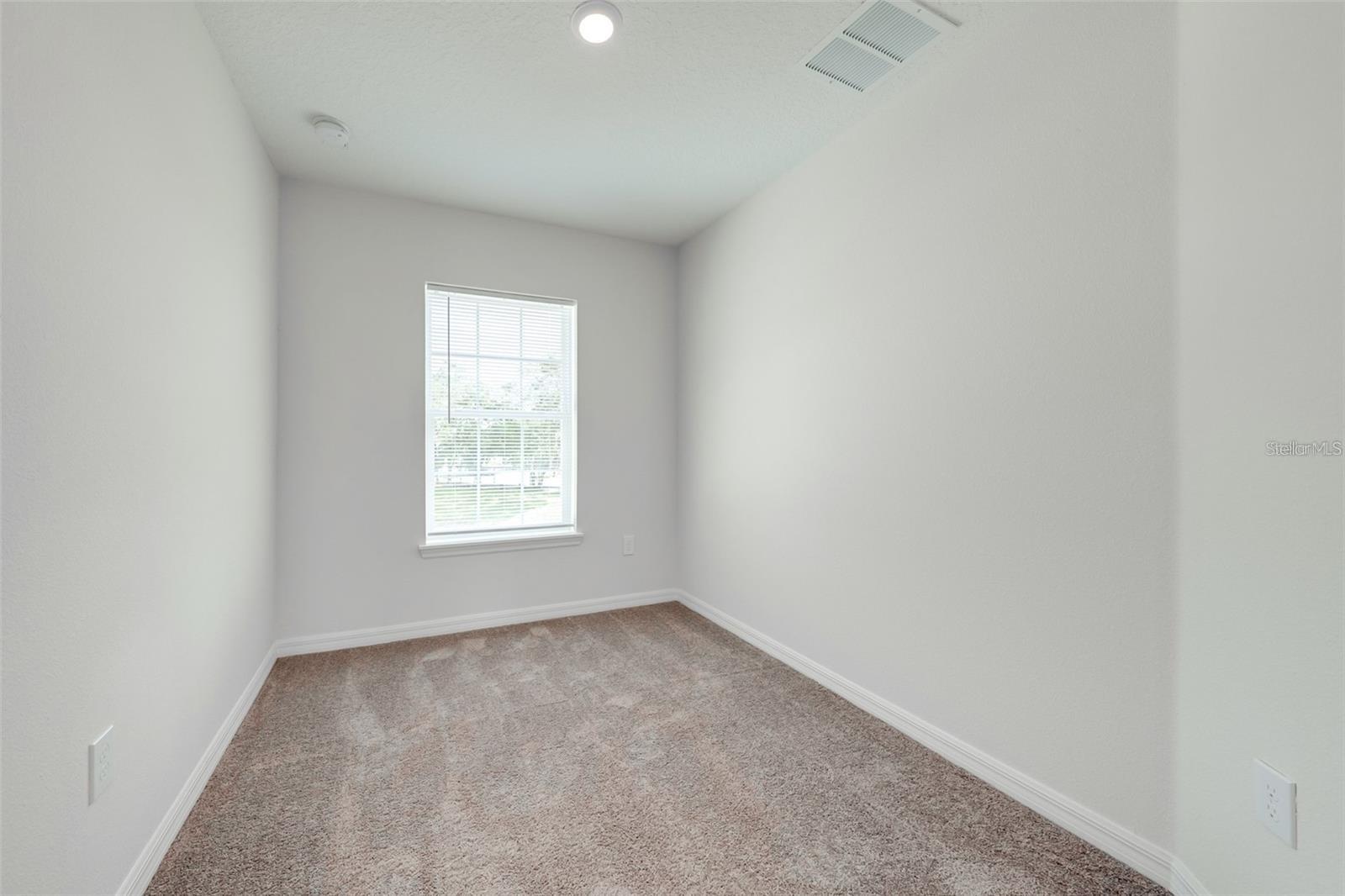 Image 9 of 38 For 2122 Penny Lane