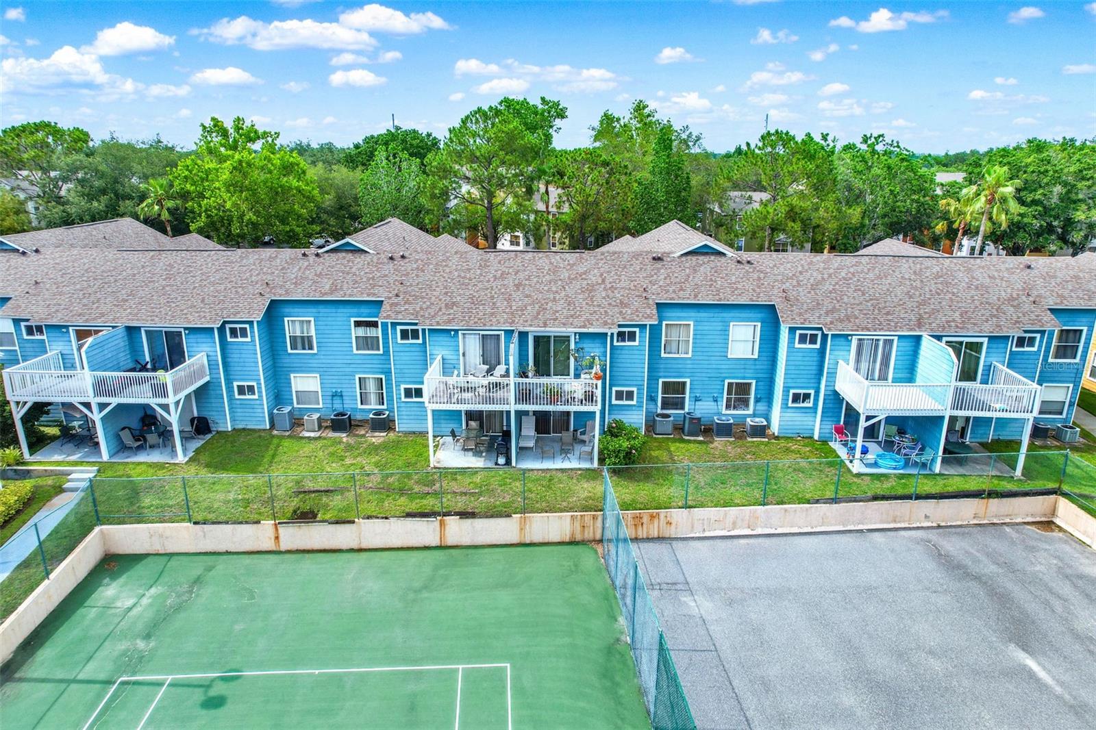 Image 33 of 43 For 8716 Rain Forest Place D