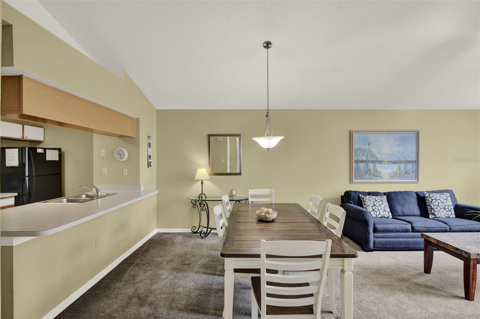 Image 9 of 43 For 8716 Rain Forest Place D