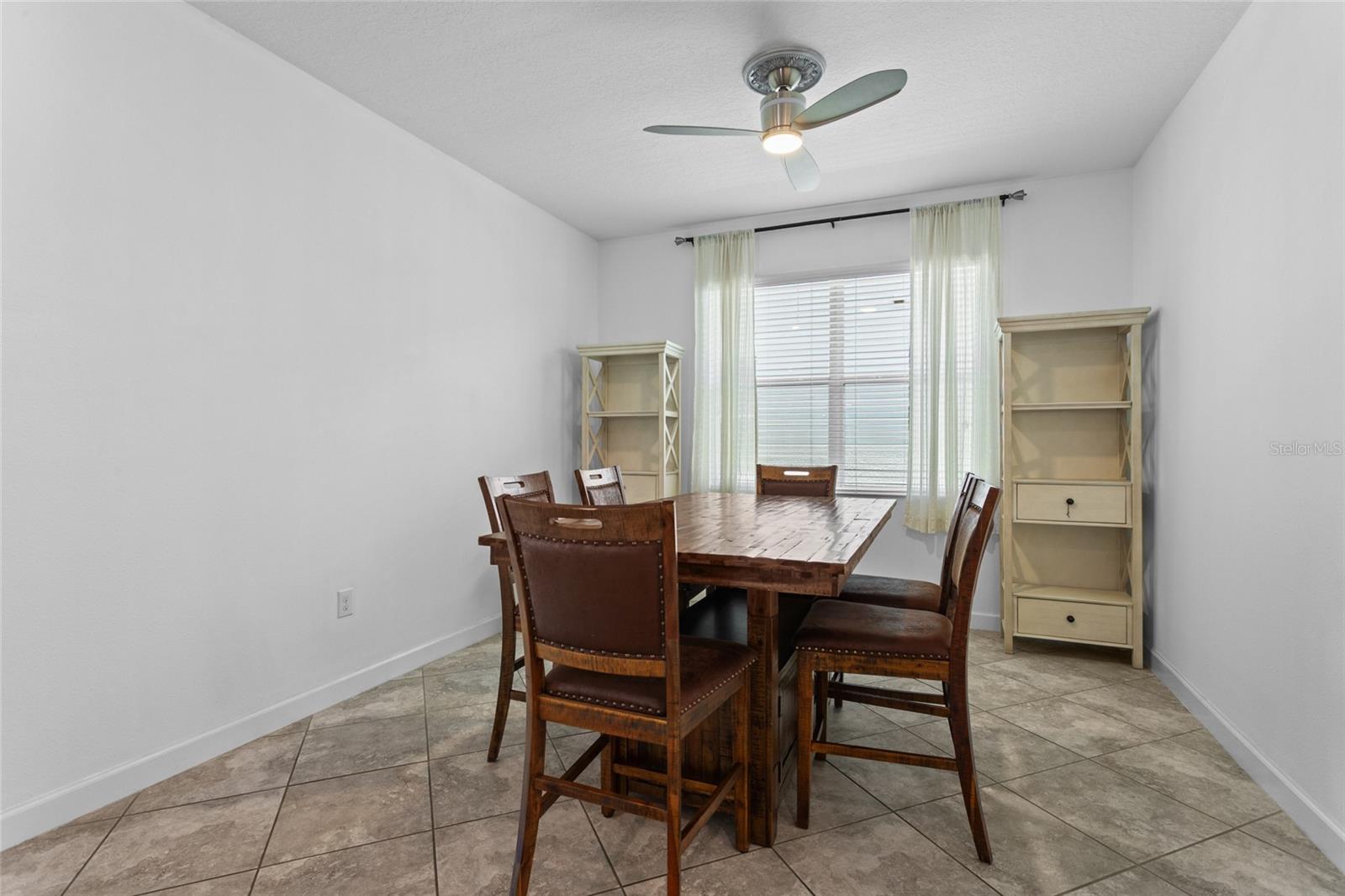 Image 11 of 48 For 3698 Cortland Drive