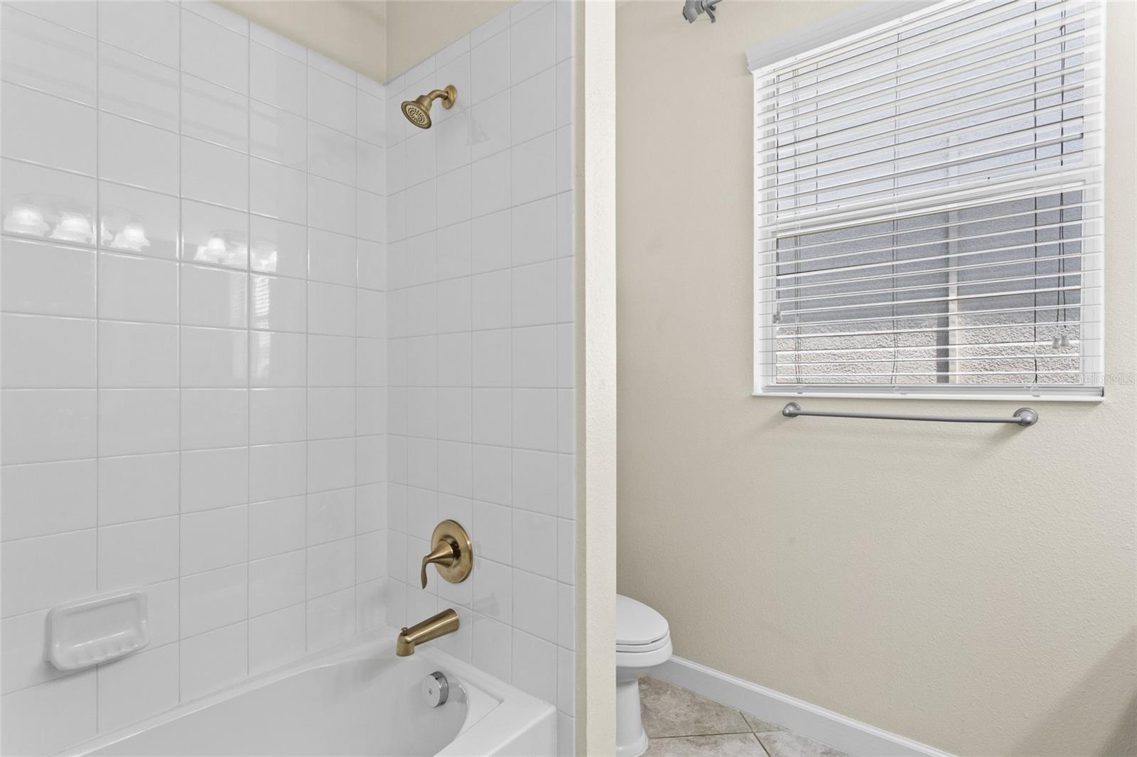 Image 20 of 48 For 3698 Cortland Drive