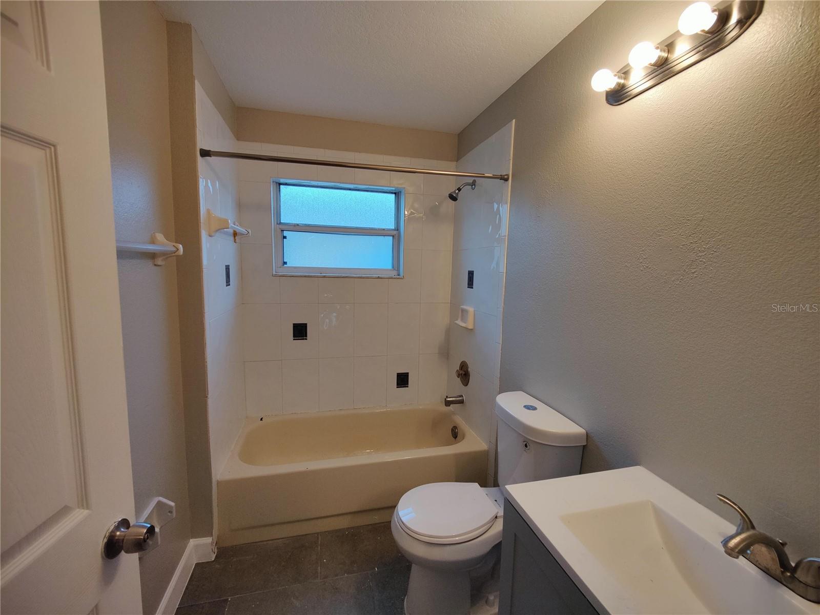 Image 11 of 17 For 2409 Placetas Court