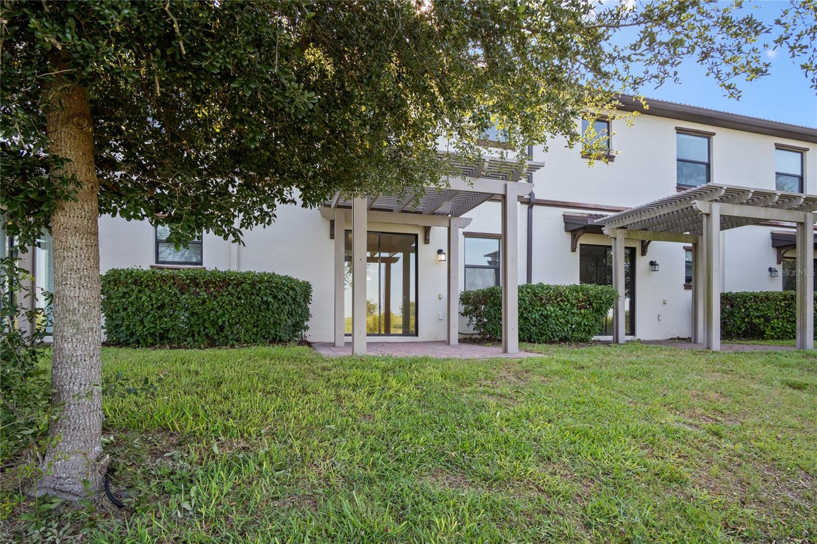 Image 24 of 49 For 1312 Royal St George Boulevard
