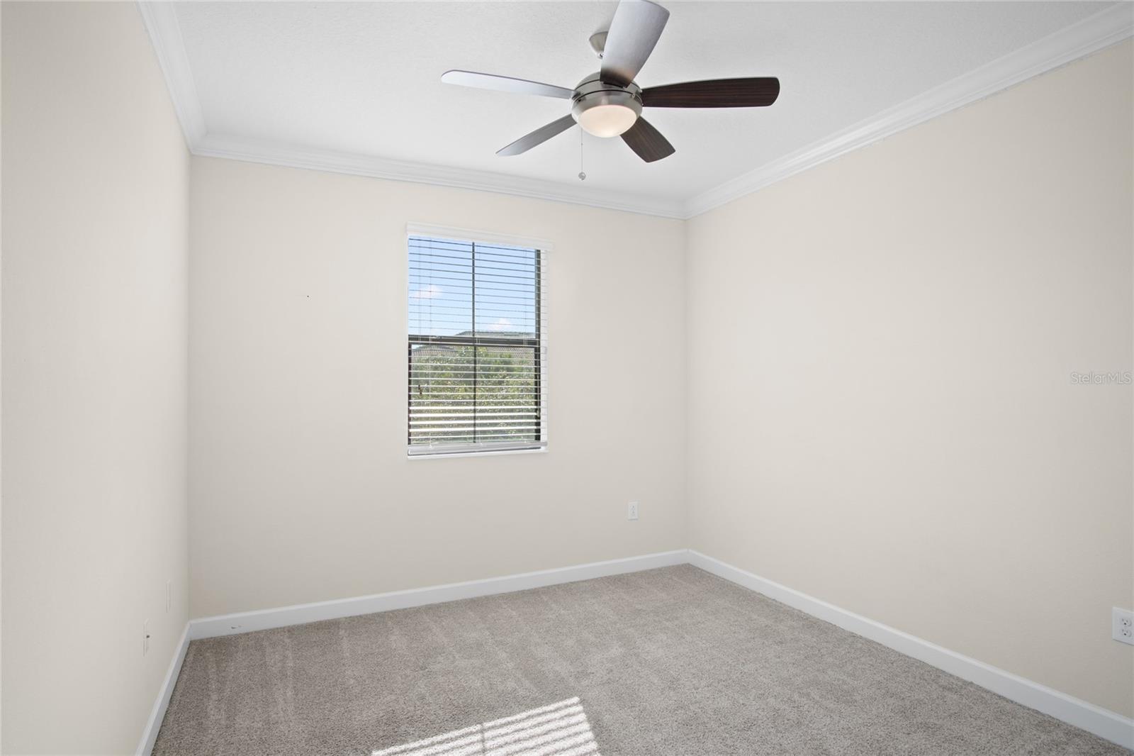 Image 31 of 49 For 1312 Royal St George Boulevard