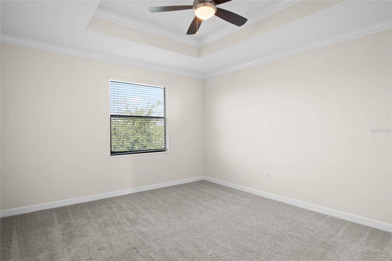 Image 37 of 49 For 1312 Royal St George Boulevard