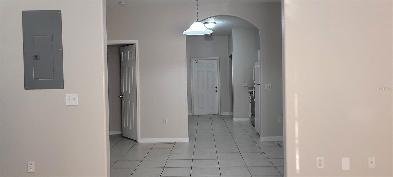 Image 3 of 9 For 125 Knotts Lane A