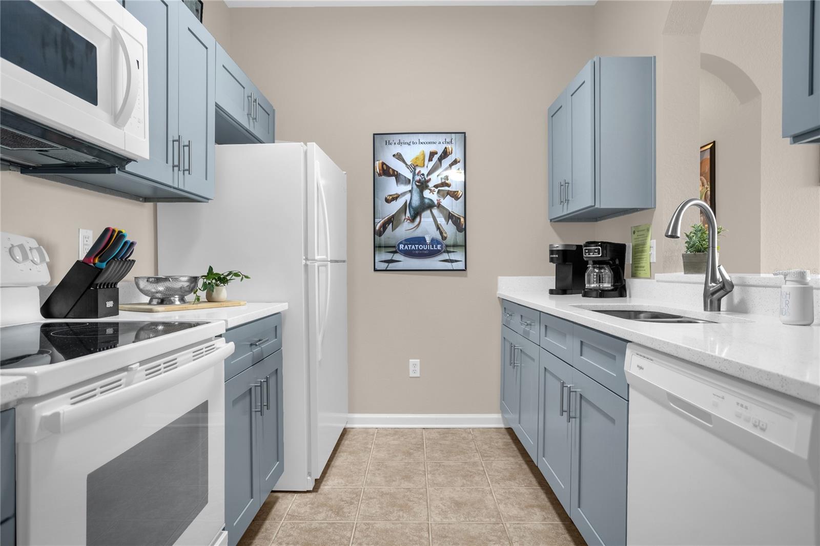 Image 14 of 38 For 2307 Silver Palm Drive 304