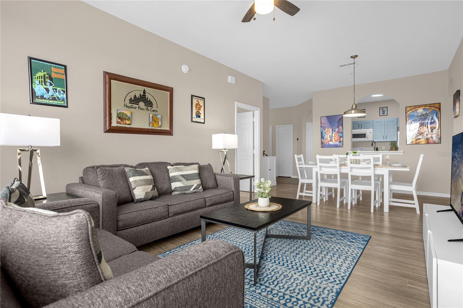 Image 18 of 38 For 2307 Silver Palm Drive 304